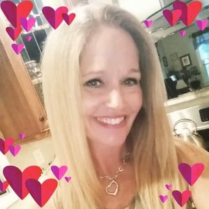 Meet your Posher, Stacie